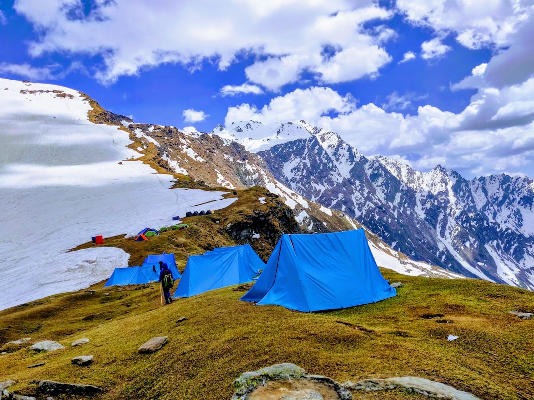 Delhi to Kasol Taxi